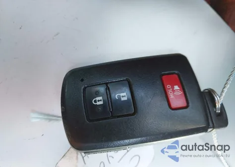 2017 Toyota Rav4 Xle z USA, uszkodzony, nr VIN 2T3RFREV4HW679325